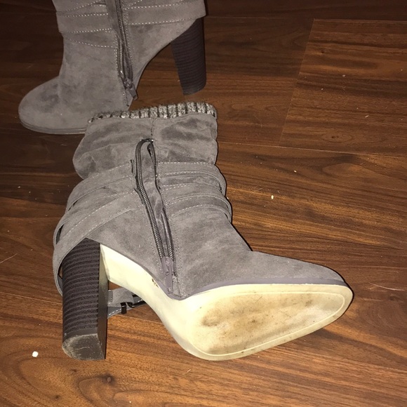 Grey bootie heels - Picture 3 of 3